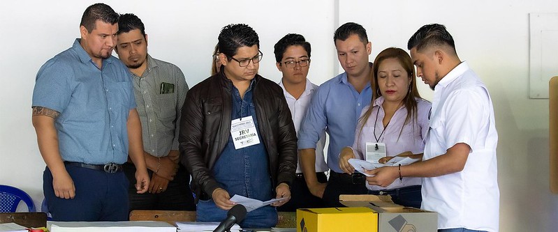 10 pasos a seguir cuando vayas a votar este 4 de febrero en El Salvador